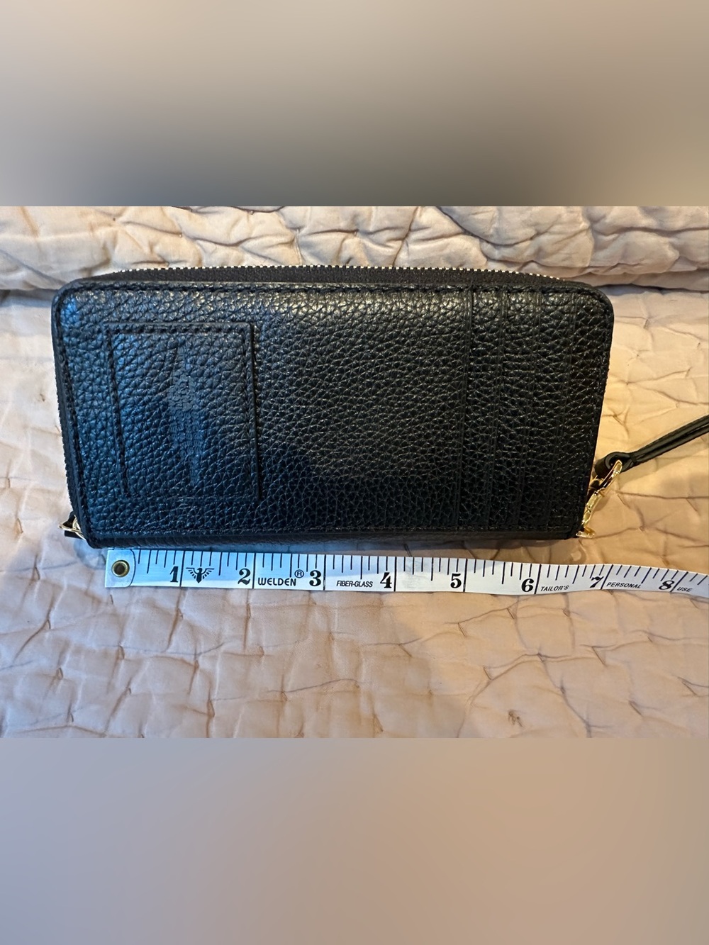 Marc Jacob’s shades case wristlet, black leather. Like new! - Picture 5 of 6